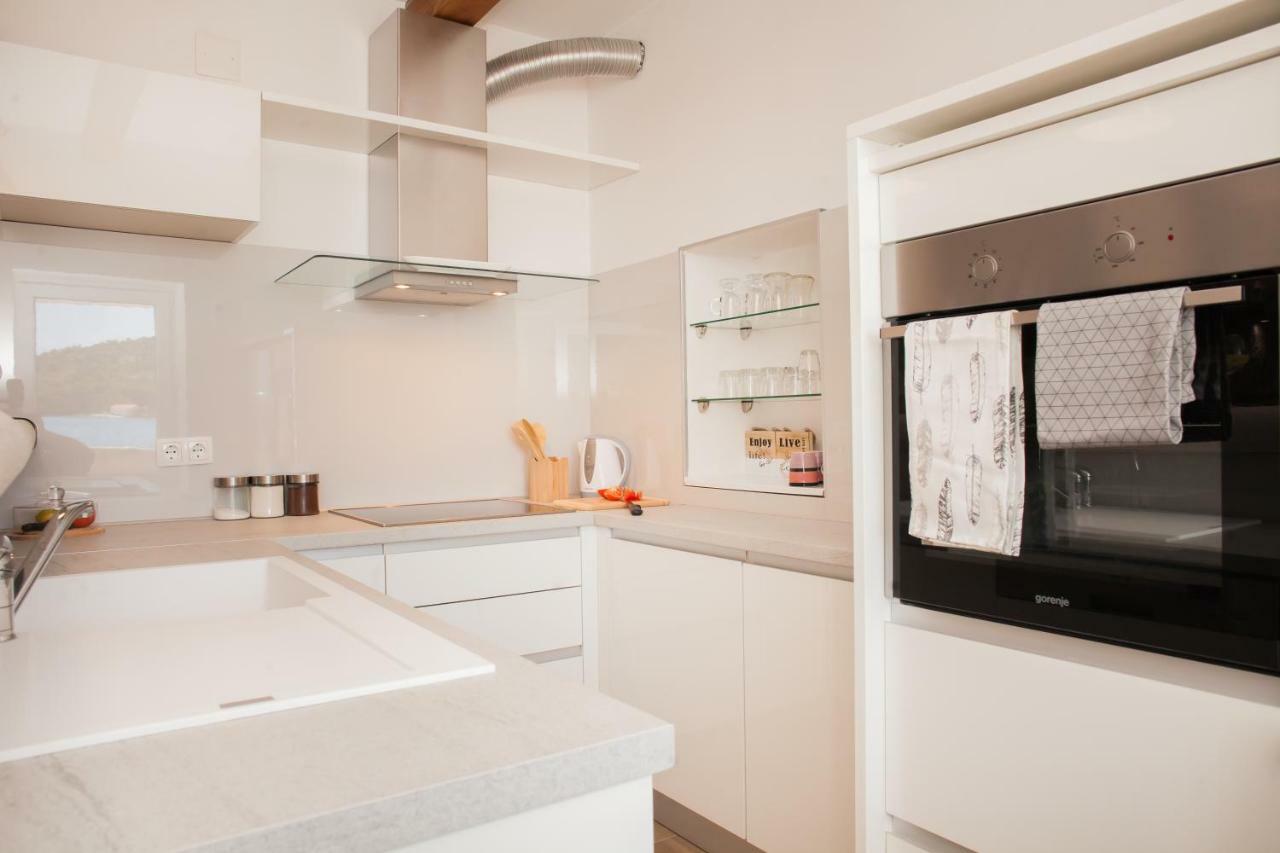 Apartment Stella Maris คาปริเย ภายนอก รูปภาพ